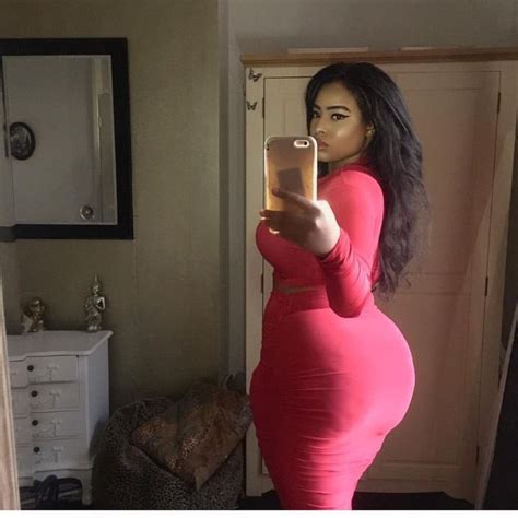 curvy brunette|Curvyinstyle (@curvyinstyle) • Instagram photos and videos